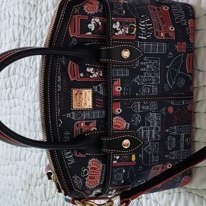 Disney Dooney & Bourke UK Mickey Minnie Hello Mate England Satchel Bag